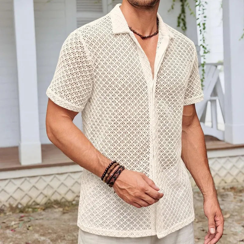 Men's short sleeve lapel collar shirt in cotton blend polyester fabric