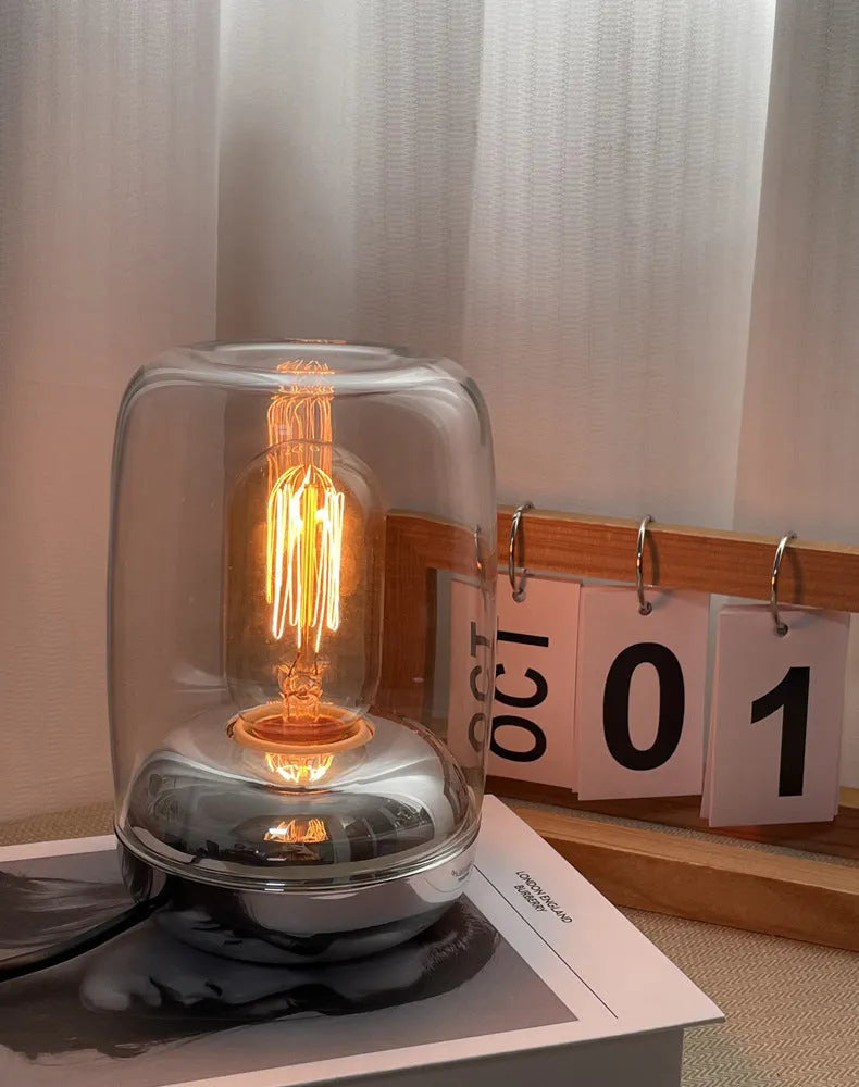 Geometric clear glass essential oil lamp with modern design measuring 20cm square