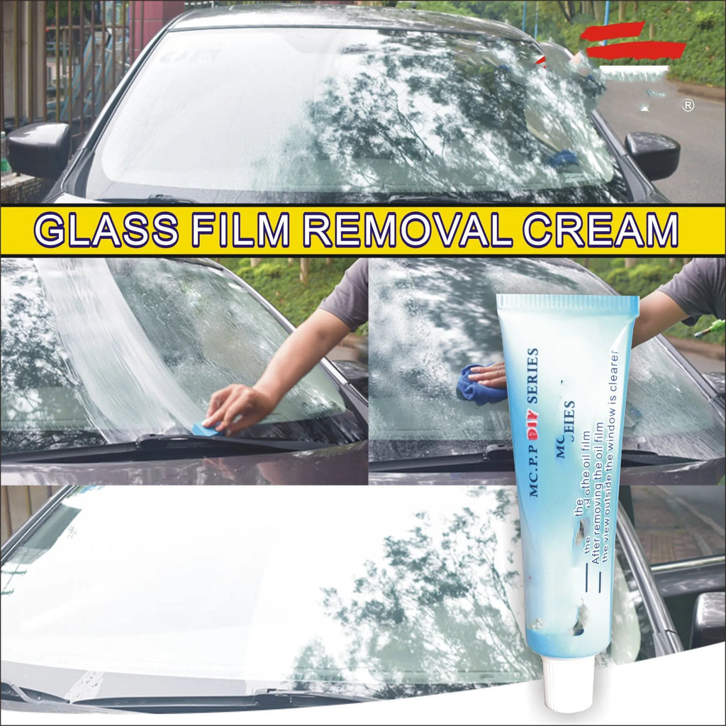 Automotive glass anti-fog rainproof spray bottle in white English packaging