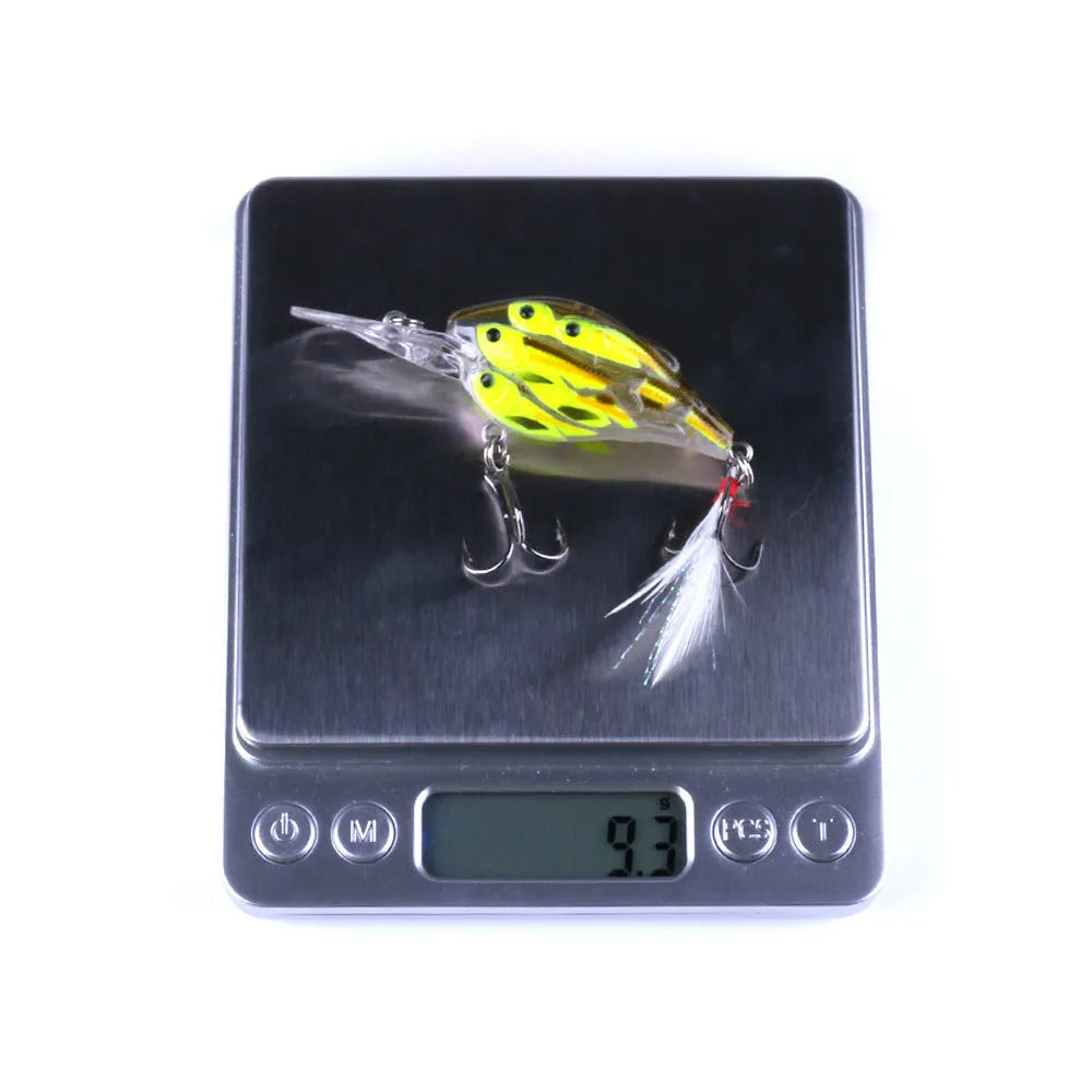 Fish feather hard floating fishing lure in multiple colours for sea fishing
