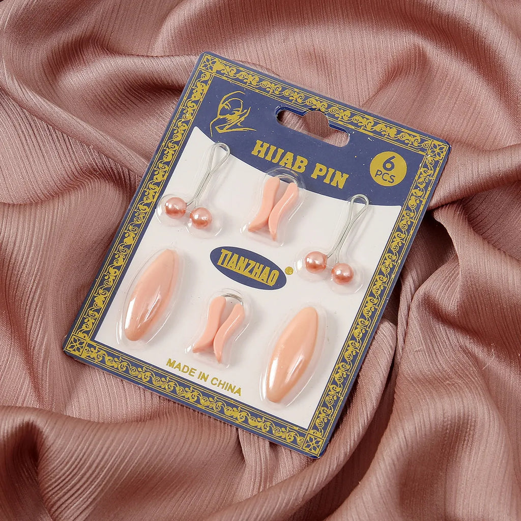 Plastic safety pin set with pearl scarf clip in oval meander pattern, 3.5×1.7cm, resin drip finish, available in 5 colours