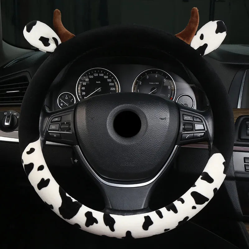 Plush car steering wheel cover in black with 38cm diameter measurement