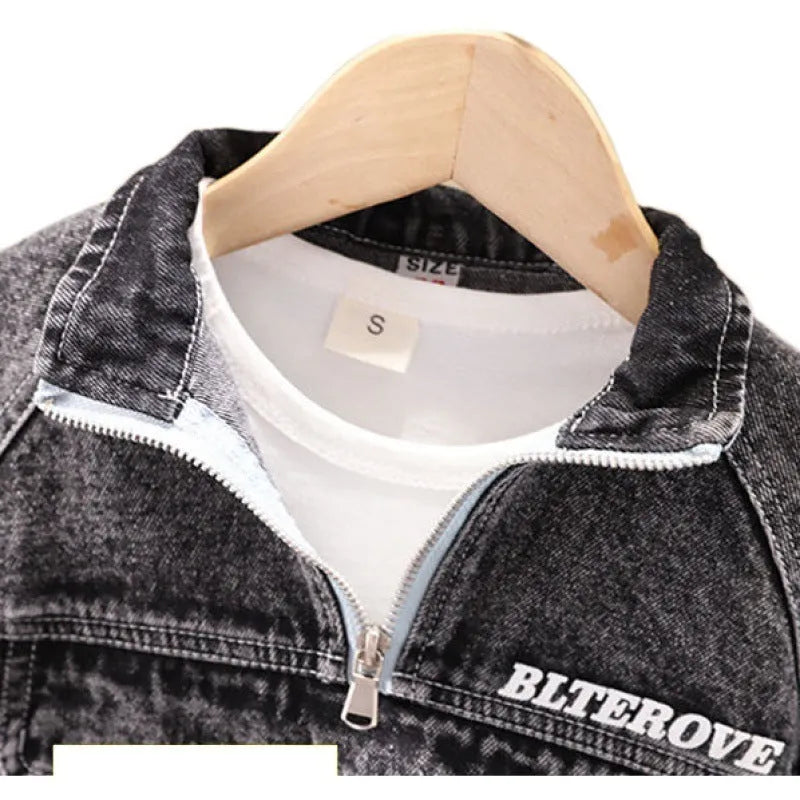 Boys black denim two-piece suit set with long sleeves in Korean style