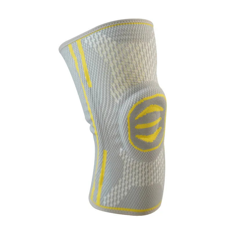 Cotton mountaineering knee pads in green, blue or yellow colours with M, L, XL sizing options