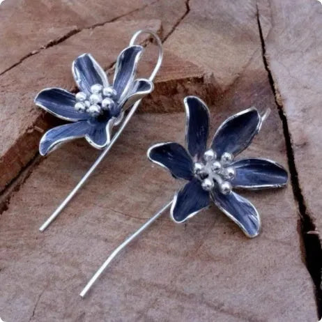 Purple retro flower alloy drop earrings with electroplated finish and butterfly clutch closure