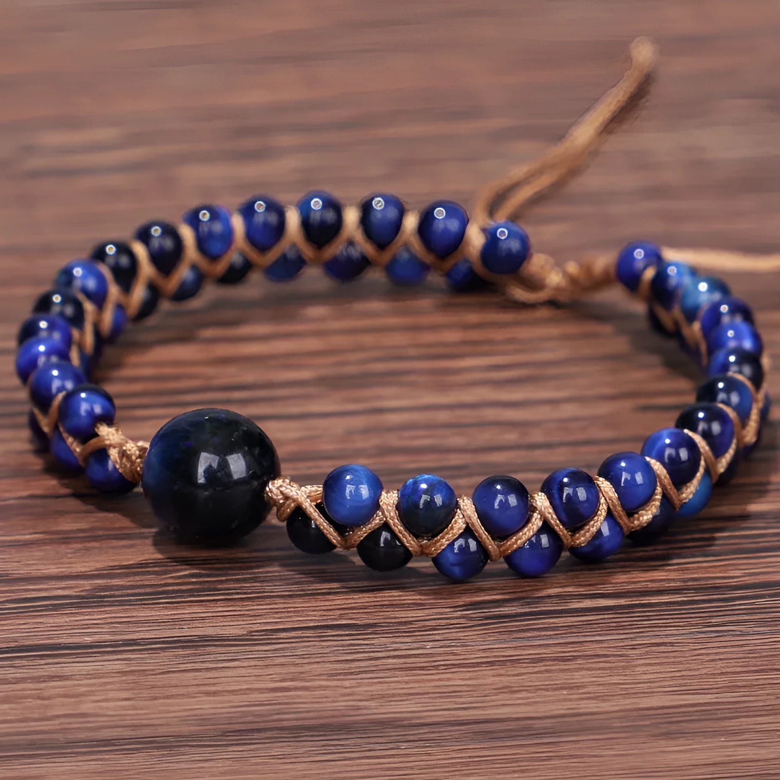 Handwoven geometric bracelet with sliding knot and natural stone bead in Amethyst or Tiger Eye