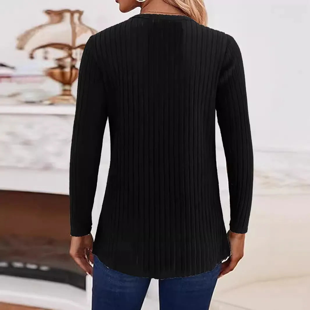 Casual solid colour knitted button sweater pullover in black or grey green