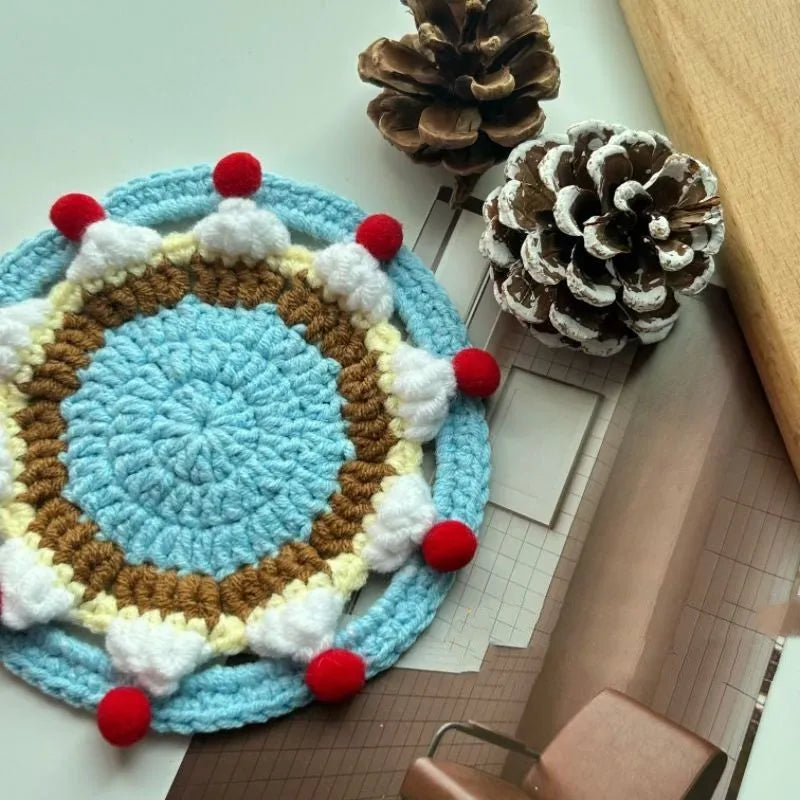 Wool cake coaster bag with 9cm diameter base for cupcakes and desserts
