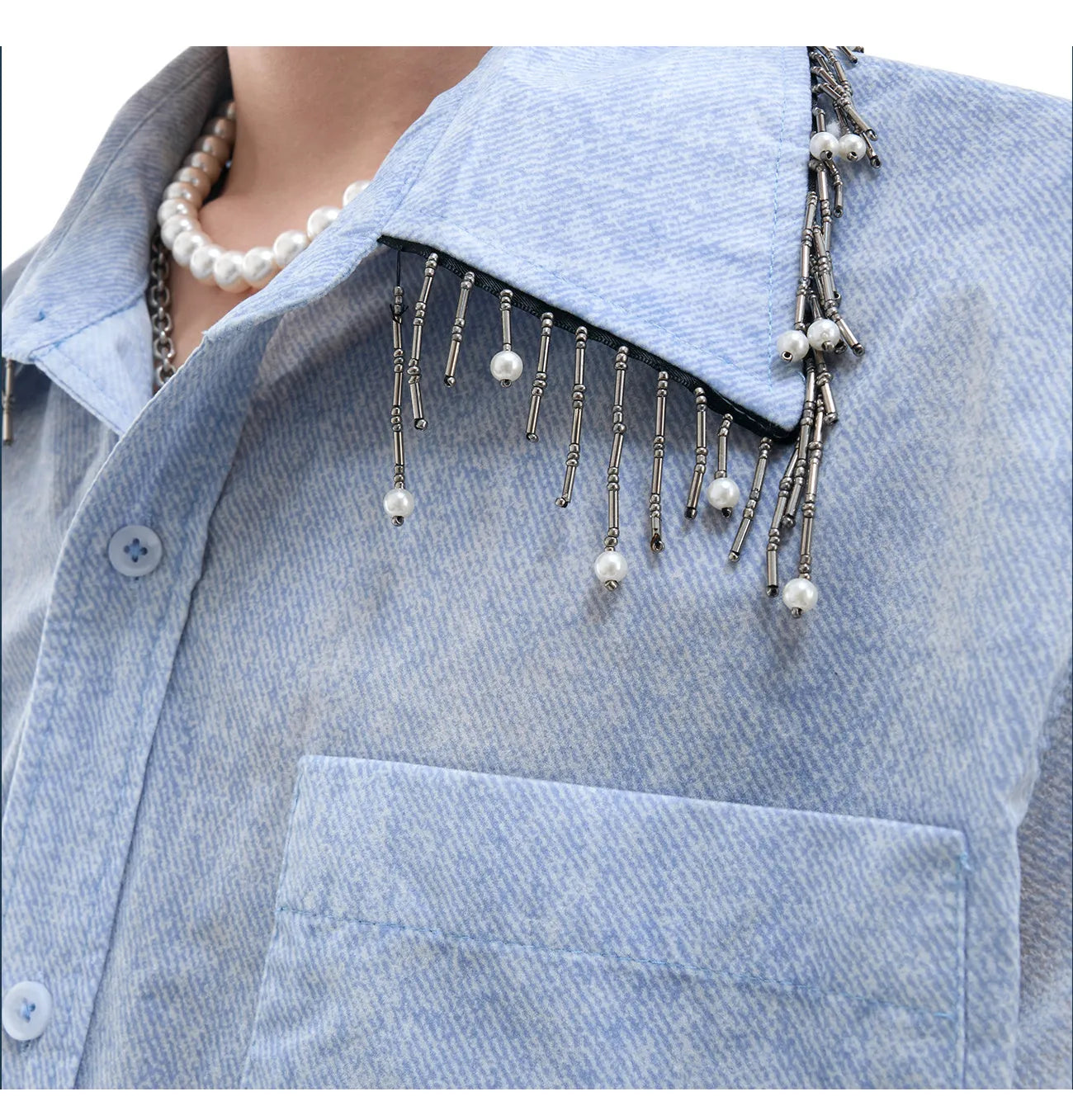 Men's blue and white gradient loose fit shirt with quilted details and short sleeves