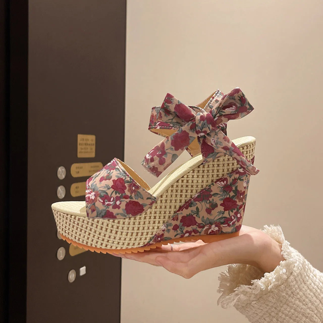 Women's wedge sandals with floral pattern cloth upper and adjustable ankle strap