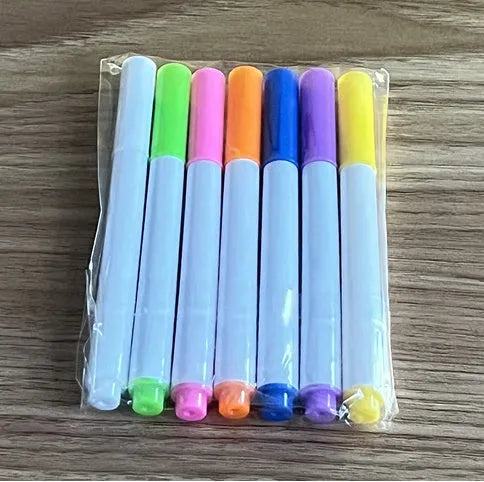 Acrylic DIY message board LED night light with pens on transparent writing panel