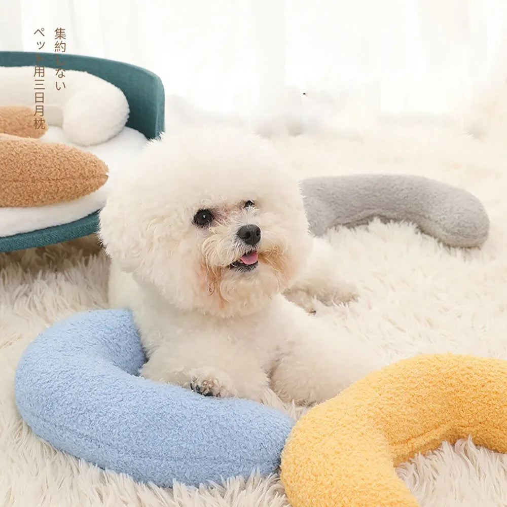 U-shaped blue cat pillow with adjustable white collar for cervical support