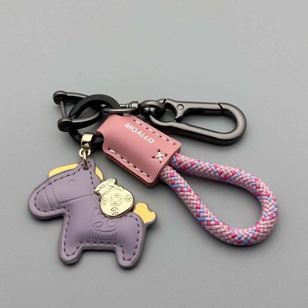 Handmade cowhide car key ring pendant with zinc alloy pony belt buckle and coloured flanelle rope