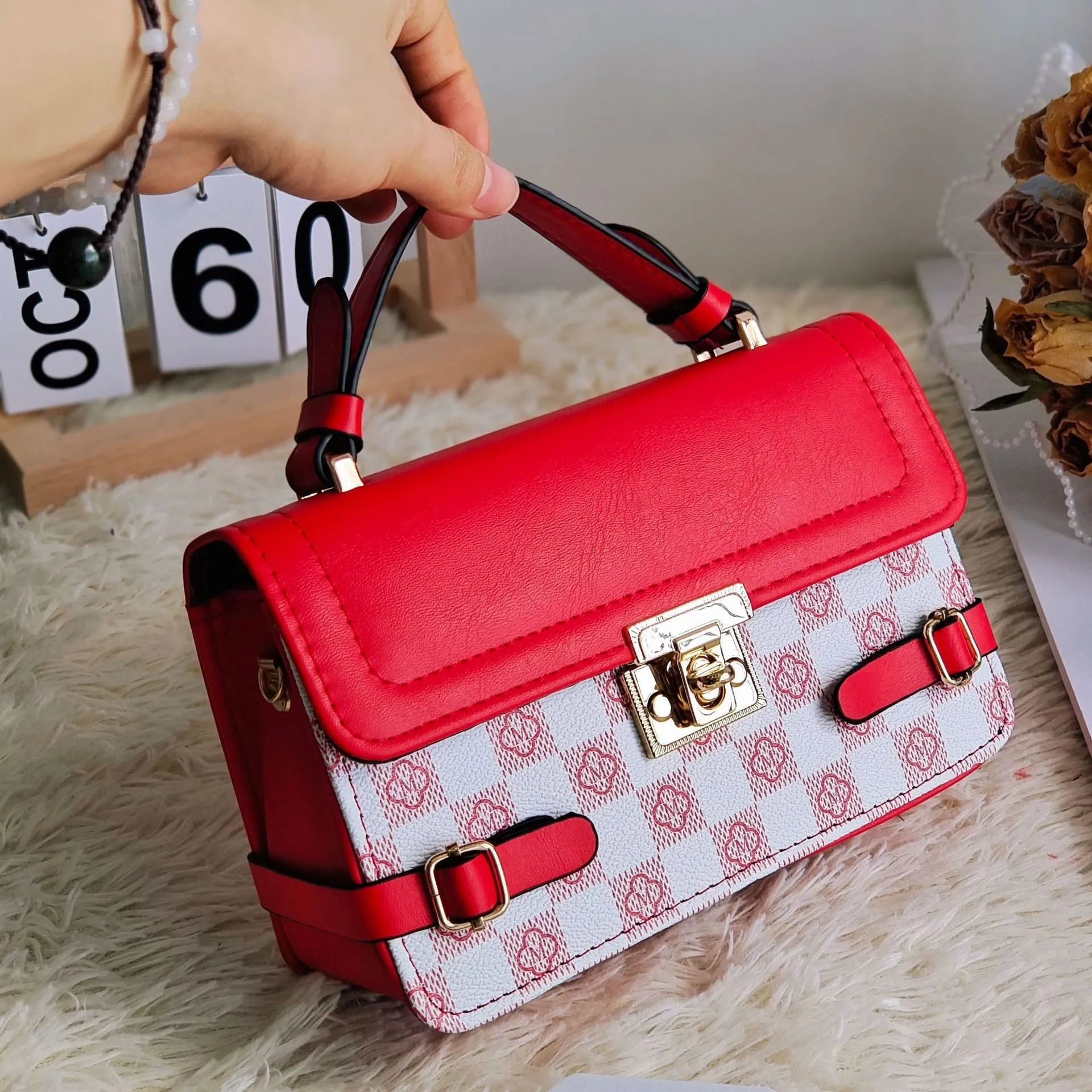 Small square retro crossbody bag in apricot PU leather with stitching and plaid patterns