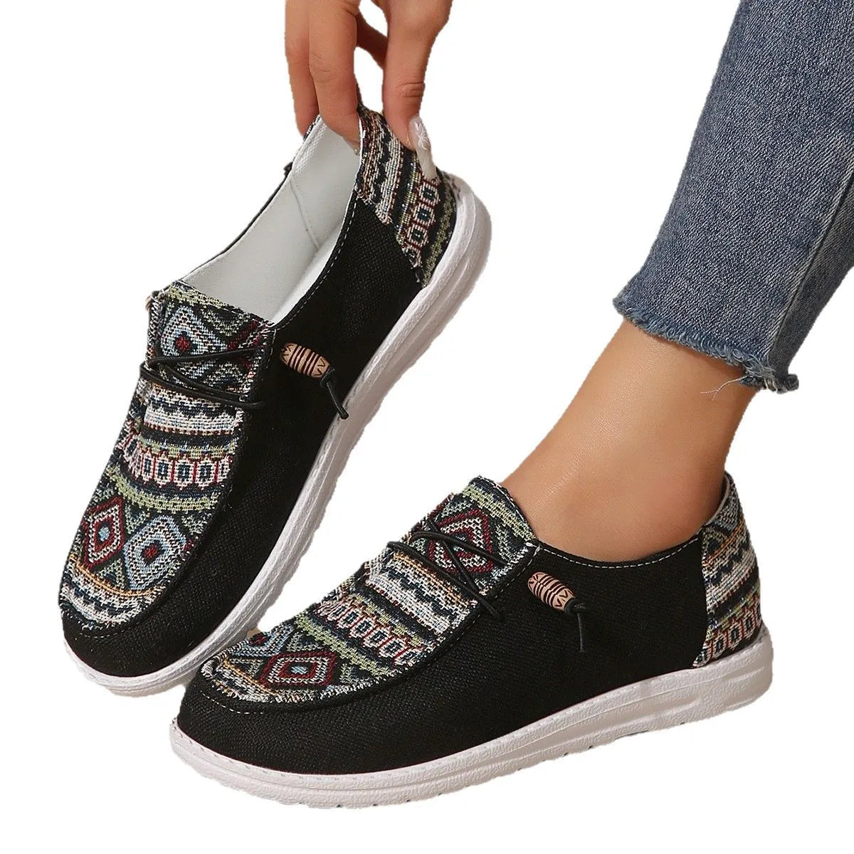 Women's round toe low-top flat shoes in black, dark grey, and khaki colours