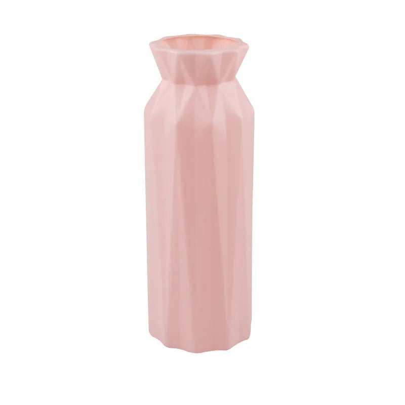 Drop-resistant melamine vase in green, grey, pink, or white with 7.2cm base diameter