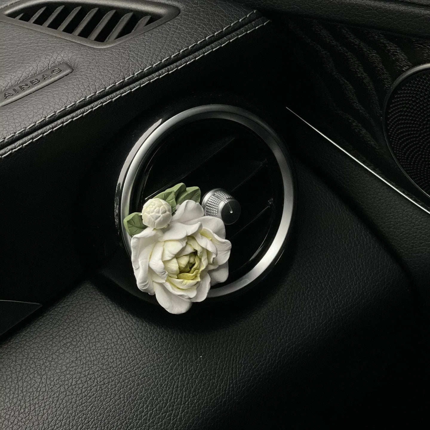 Jasmine car perfume solid air freshener with gypsum base and essential oil