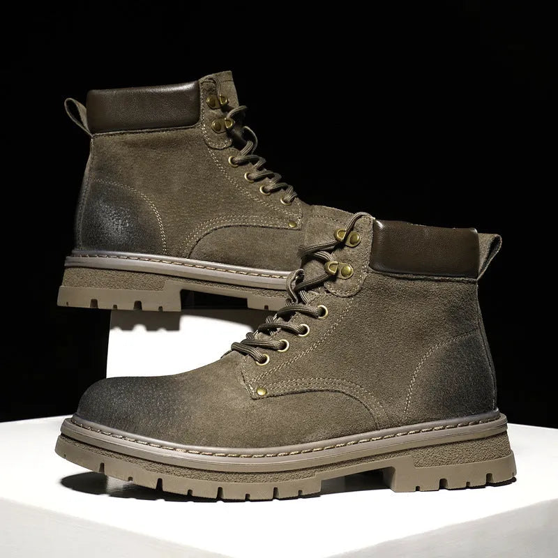 Men's British workwear style hiking boots brown frosted finish rubber sole lace-up round toe
