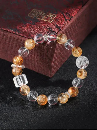 Huang Tajing women's bracelet with white crystal beads and yellow freshwater pearls, handcrafted fashion jewellery