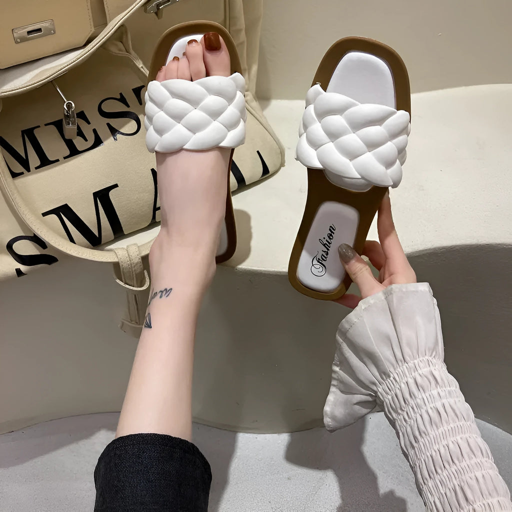 Women's plaid pattern beach sandals with anti-skid thick PVC soles in four colour options