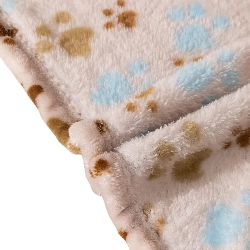 Blue Dog cartoon pattern double-sided flannel pet blanket shown in 100x120cm size